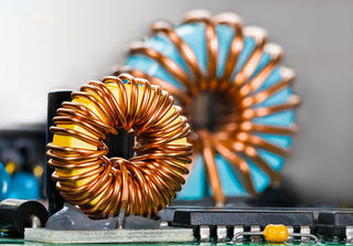 What is an inductor (coil)? Principles and Roles