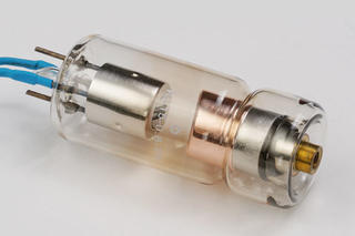 Types of X-ray Tubes and High-voltage Power Supplies