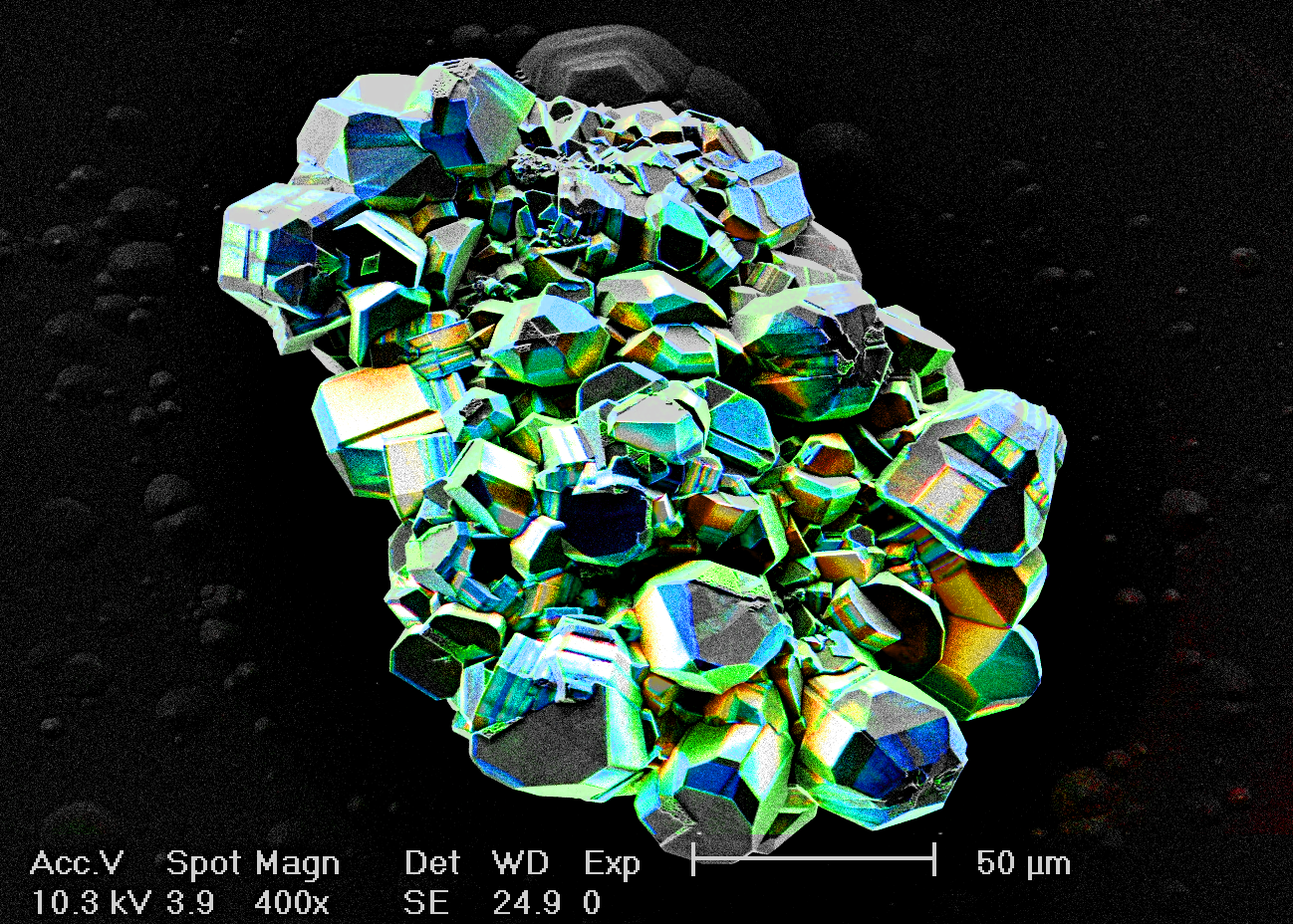 CL Pseudo-Color Image of InGaN Crystal